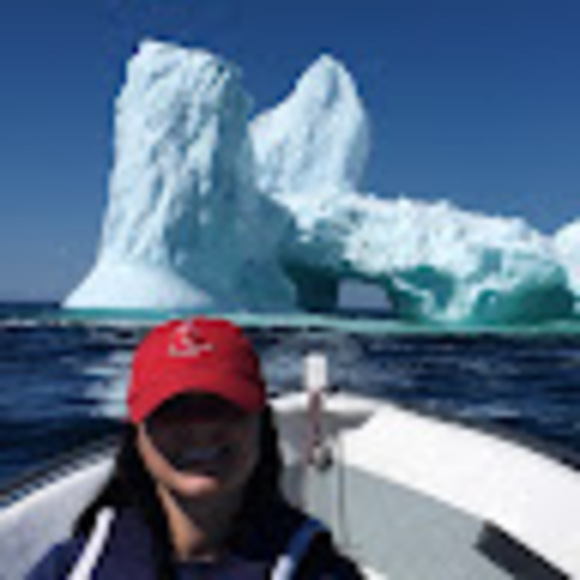 Meet your Posher, Heidi - Picture 1 of 1